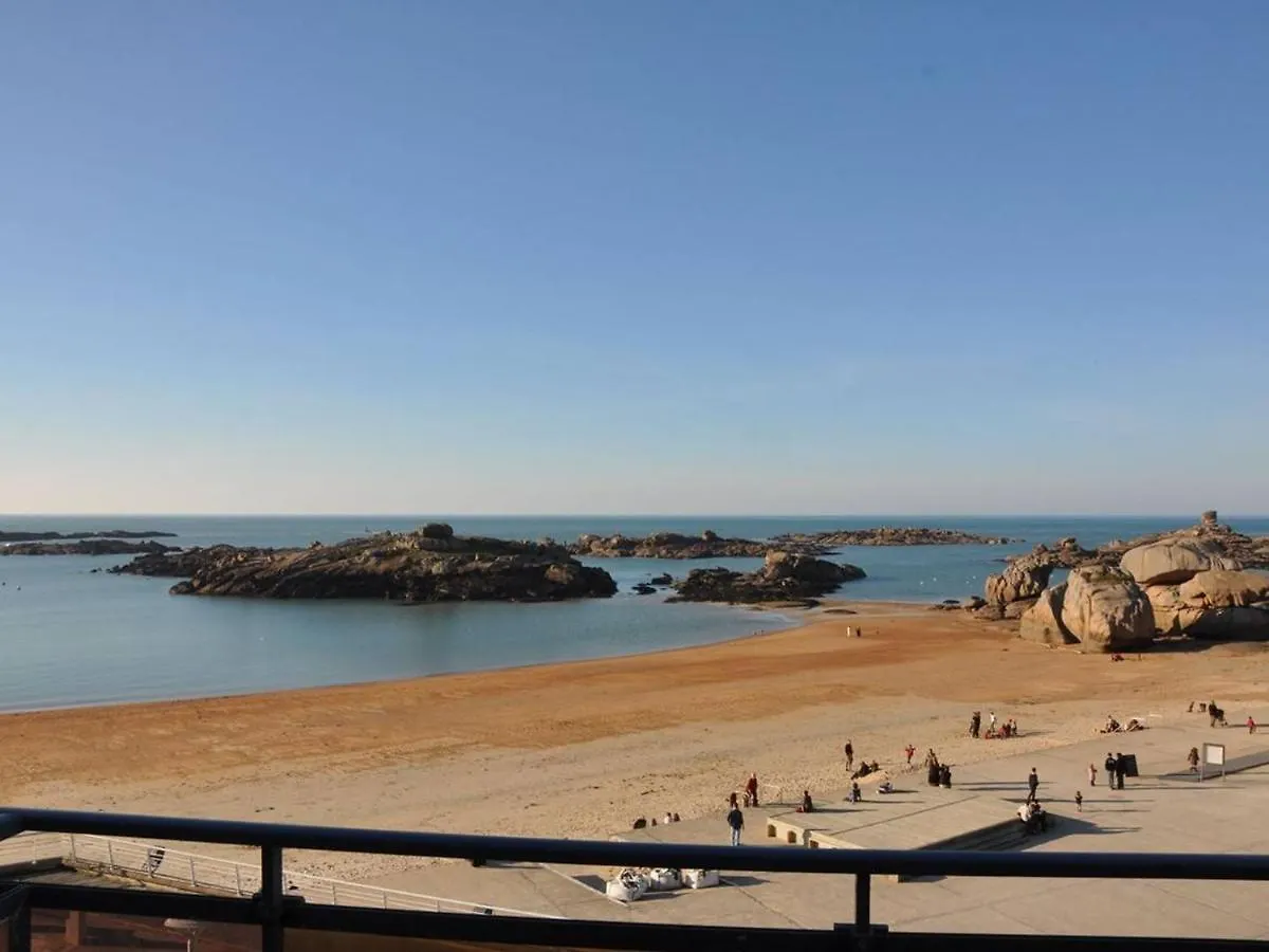 Appartement Terrasse Bord De Mer A Tregastel Avec Parking - Fr-1-368-19